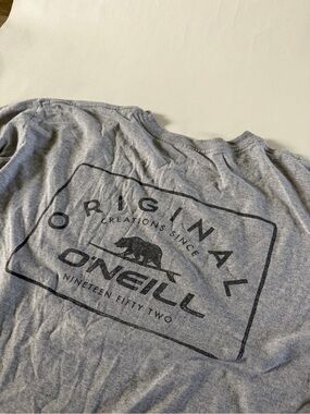 O'Neill Men's Light Gray Graphic Logo Short Sleeve Tee